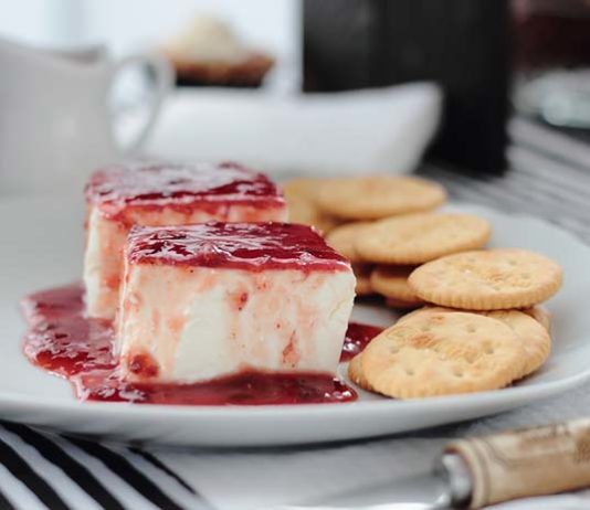 Pięć rzeczy, o których warto pamiętać, piekąc sernik