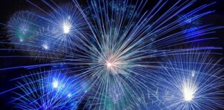 Czy sztuczne paznokcie są modne?